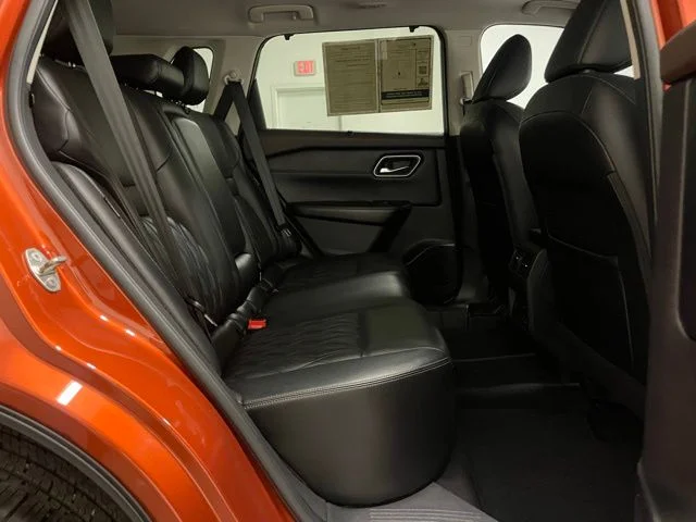 Used 2021 Orange Nissan Platinum image 24