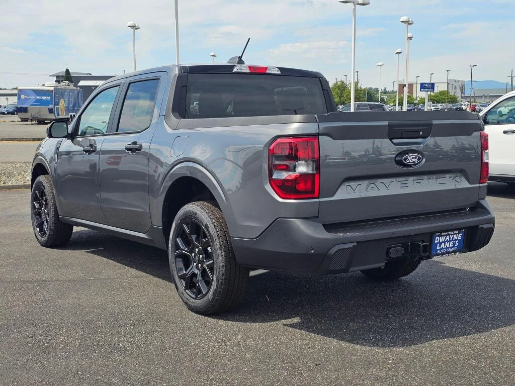 New 2026 Carbonized Gray Metallic Ford XLT image 3