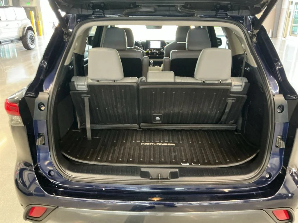 Used 2020 Blue Toyota Limited image 15