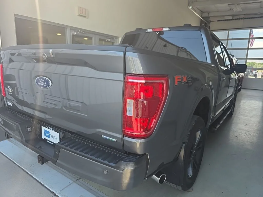 Used 2023 Gray Metallic Ford XLT image 11