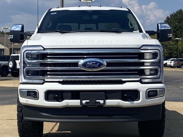 New 2026 Star White Metallic Tri-Coat Ford Platinum image 7