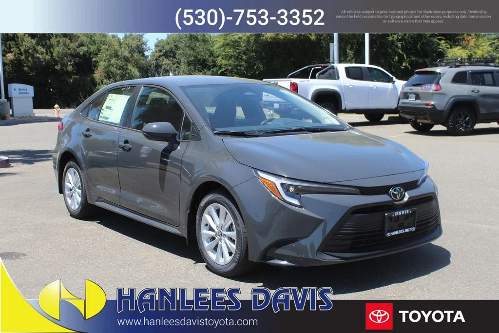 New 2026  Toyota LE image 5