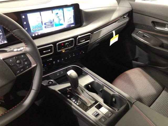 2026 Nissan Sentra SR - Photo 20