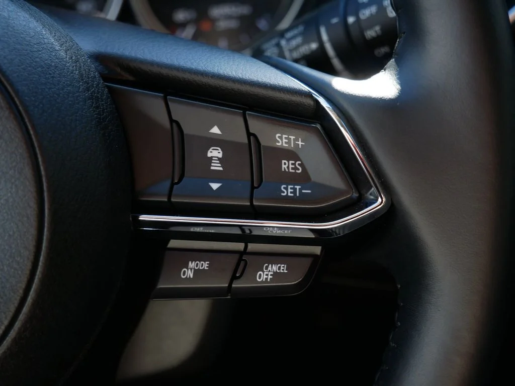 Used 2021 Blue Mazda Touring image 18