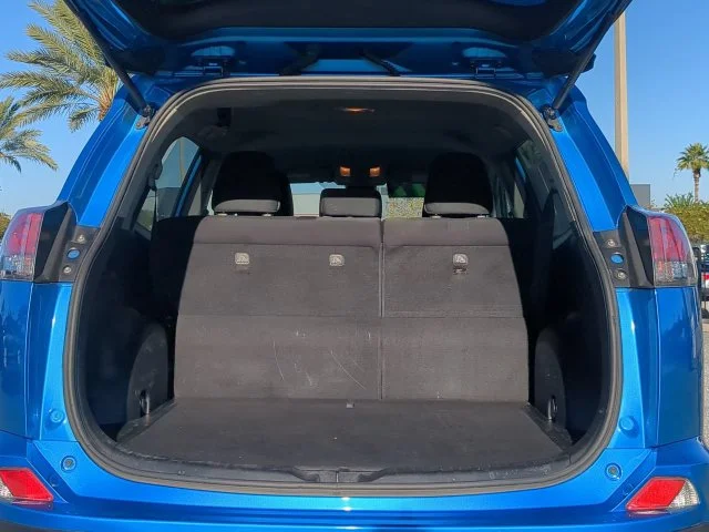 Used 2018 Blue Toyota LE image 14