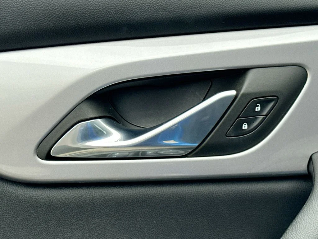 Used 2024 Blue Chevrolet LT image 13