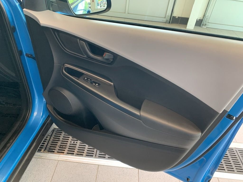 2020 Hyundai Kona SEL - Photo 19