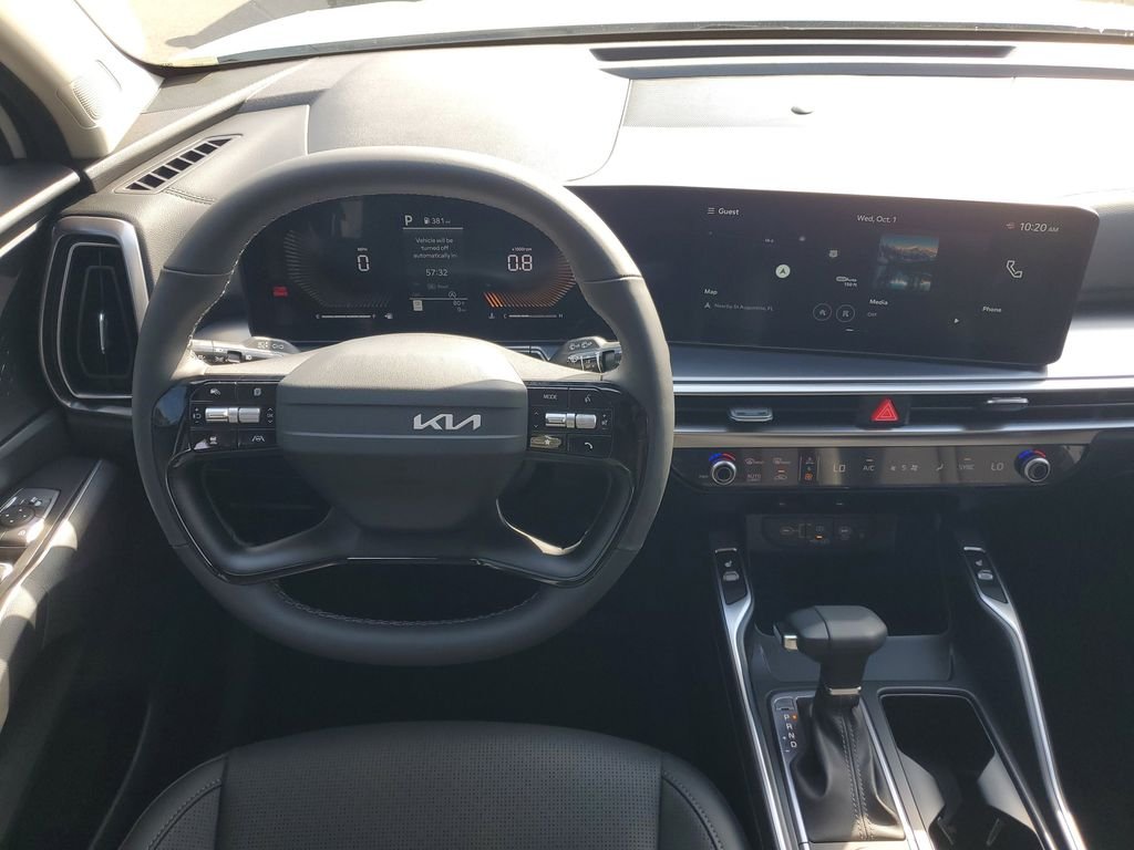 New 2026 White Kia EX image 19