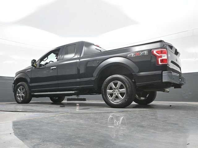 Used 2020 Black Ford XLT image 19