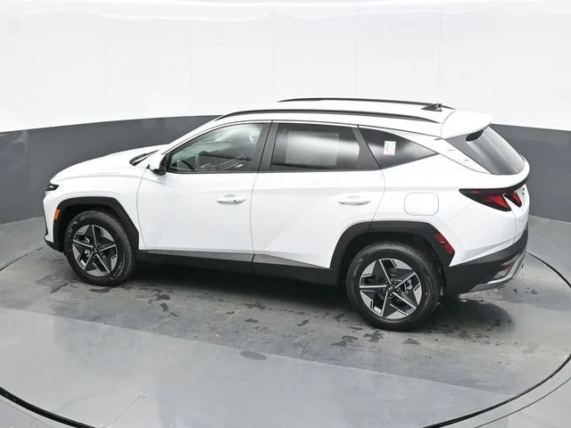 New 2026 White Hyundai SEL image 11