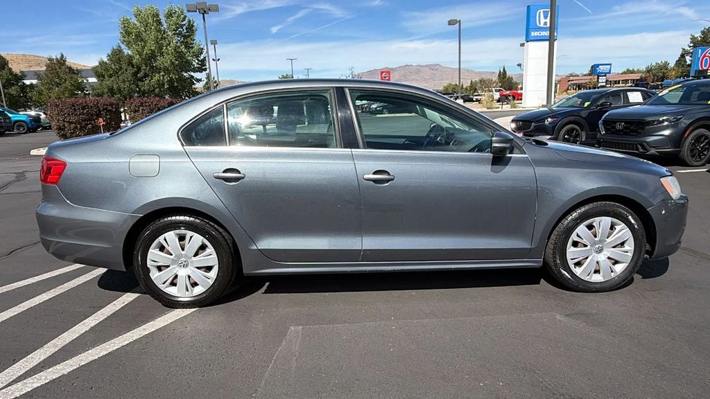 Used 2013 Volkswagen Jetta SE with VIN 3VWDP7AJ1DM293260 for sale in Carson City, NV