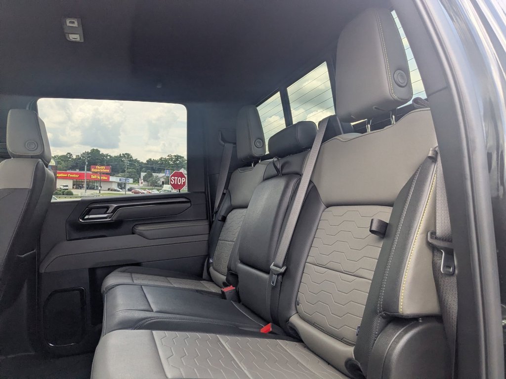 Used 2025 Black Chevrolet ZR2 image 24
