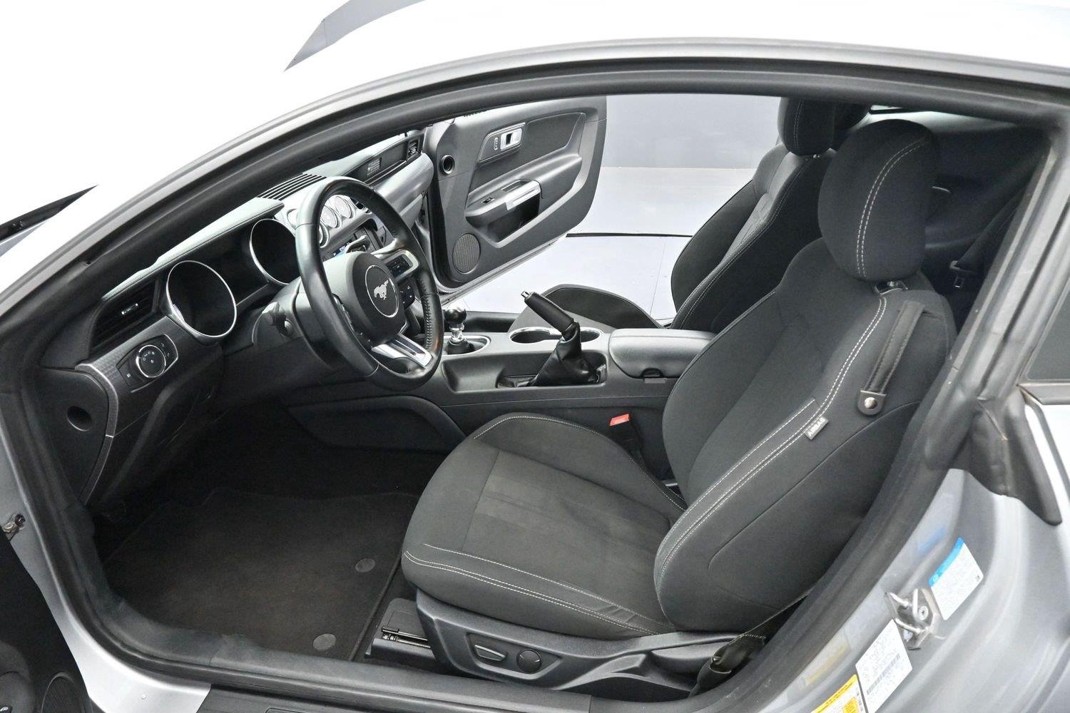 Used 2020 Iconic Silver Ford GT image 12