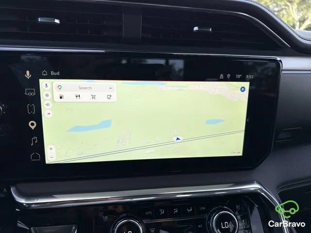 Certified Used 2025 Summit White GMC Denali image 21