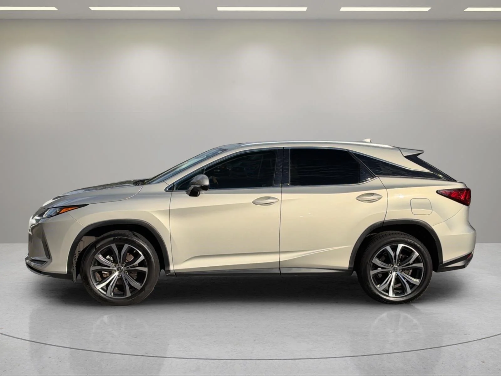 Used 2021 Moonbeam Beige Metallic Lexus RX 350 image 2