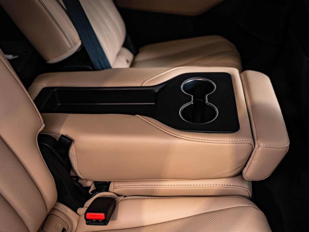 New 2026 Platinum White Pearl Acura Advance Package image 47