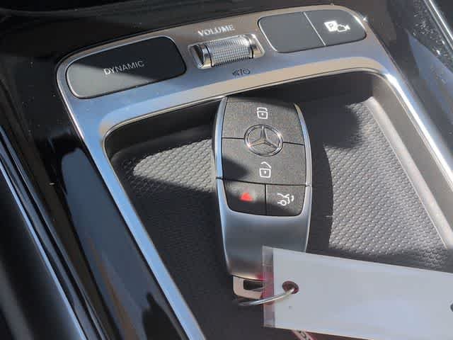New 2026 Polar White Mercedes-Benz GLA 250 image 36