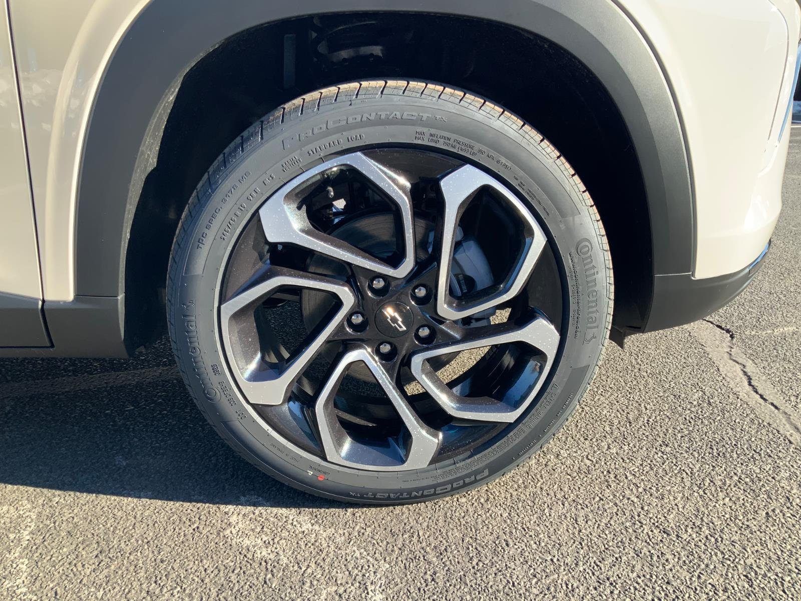 2026 Chevrolet Trax RS - Photo 9