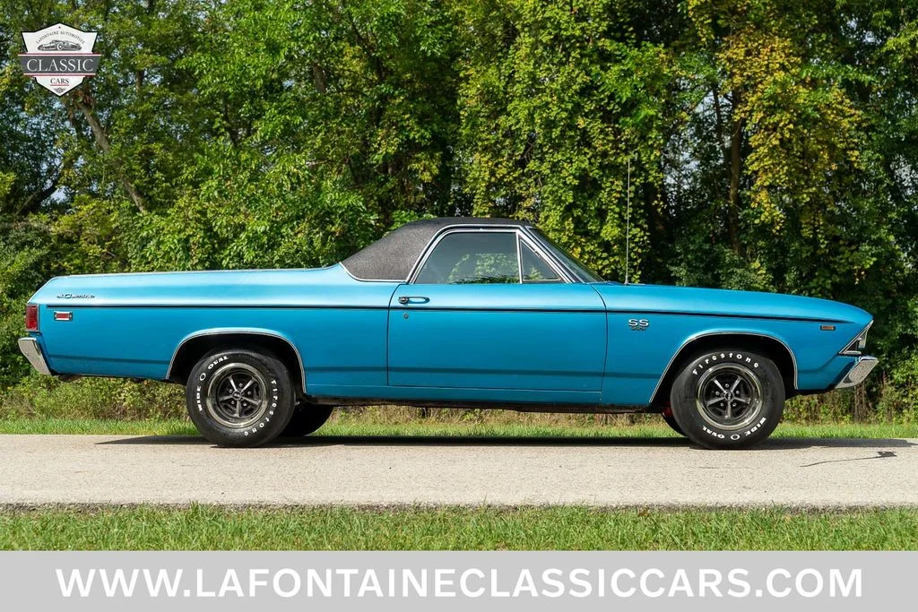 Used 1969 Blue Chevrolet SS image 23