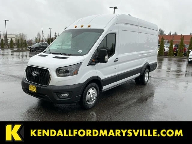 New 2026 Oxford White Ford Base image 1
