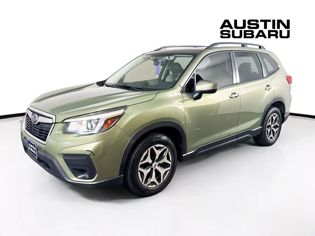 Used 2020 Green Subaru Premium image 3