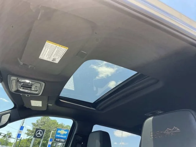New 2026 Sterling Gray Metallic Chevrolet High Country image 20