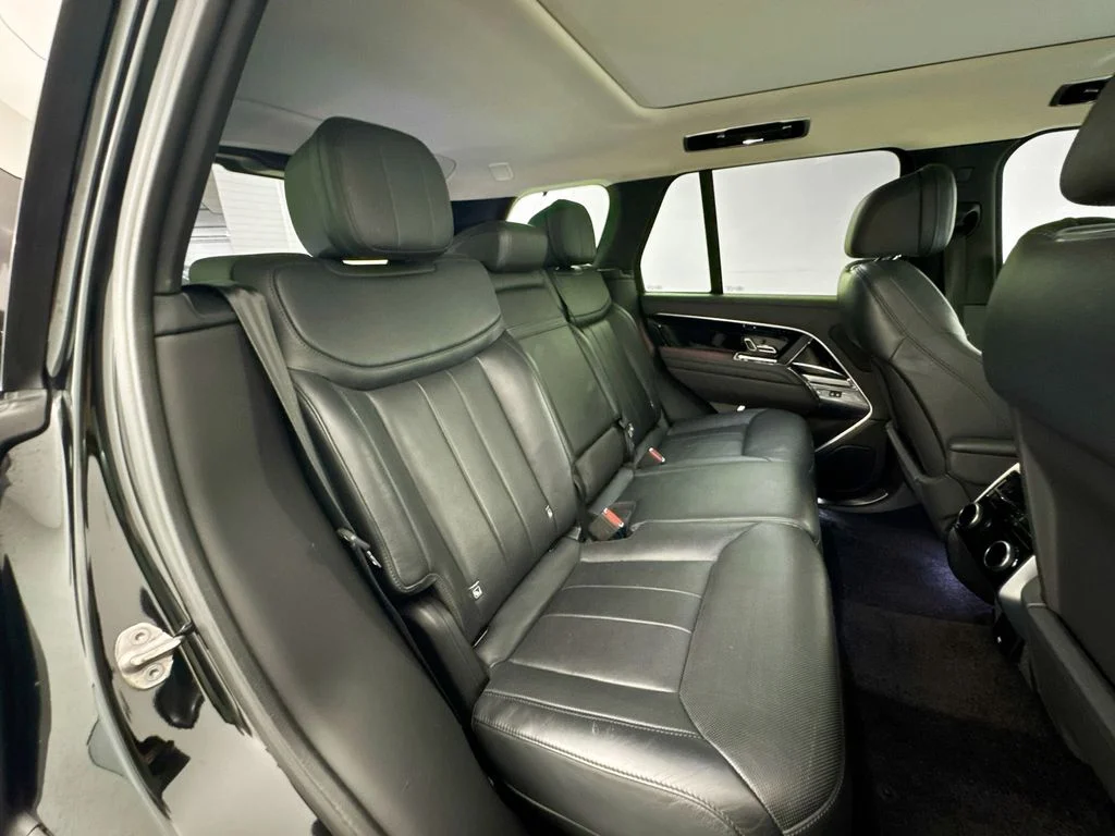 Used 2023 Black Land Rover SE image 28