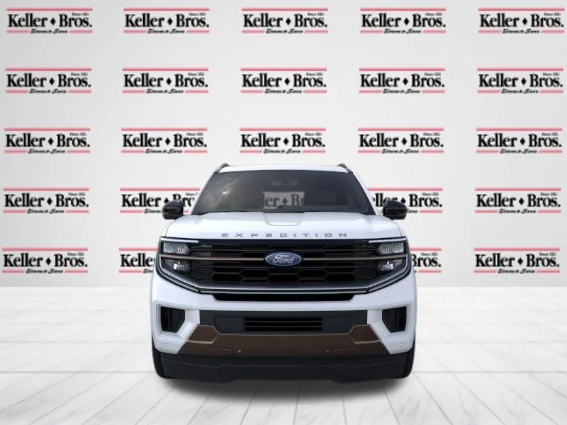 New 2026 Star White Metallic Tri-Coat Ford King Ranch image 7