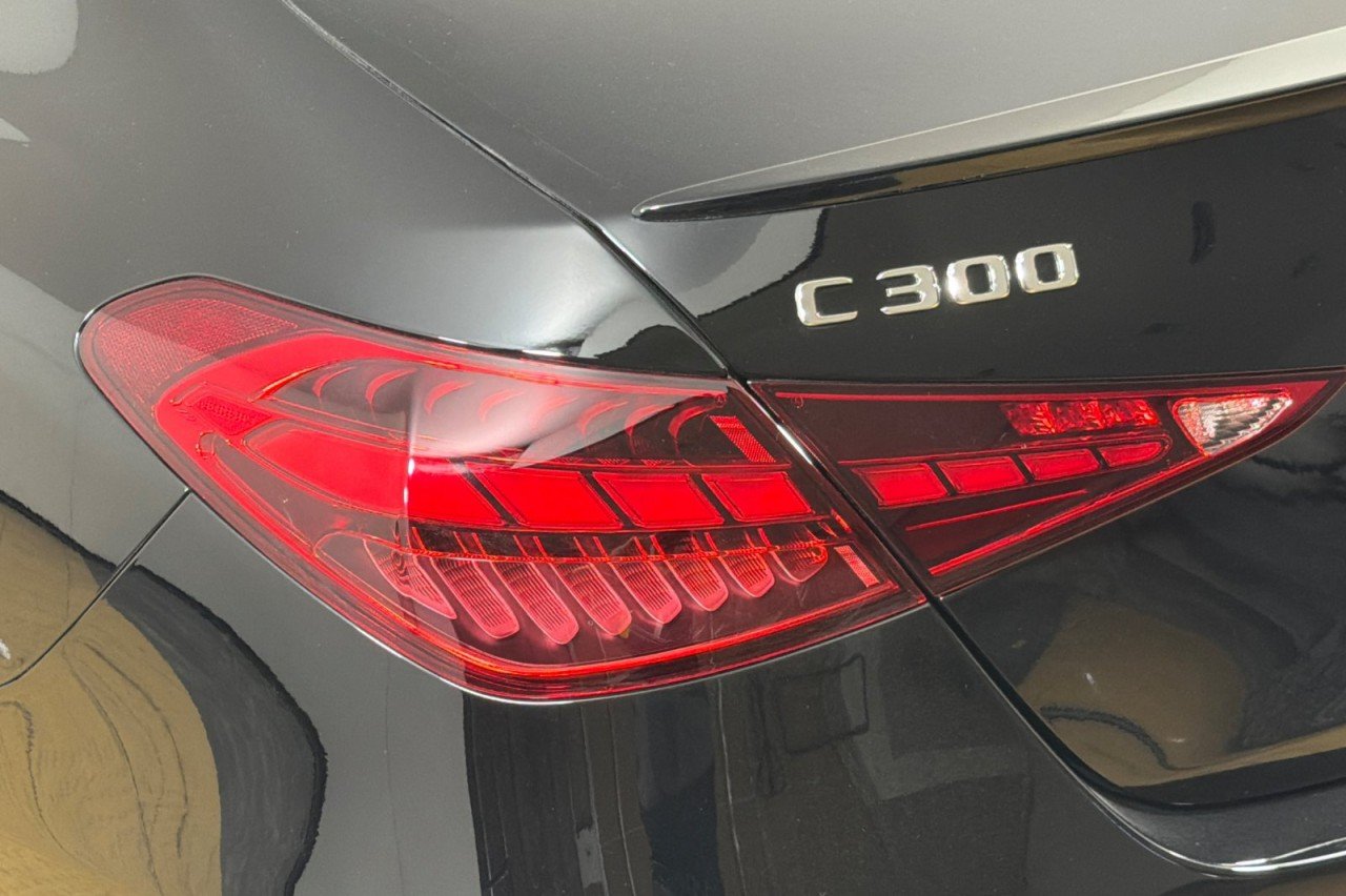 Used 2026 Black Mercedes-Benz C 300 image 25