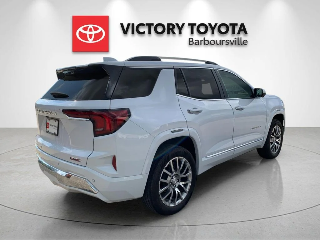 Used 2026 White GMC Denali image 7