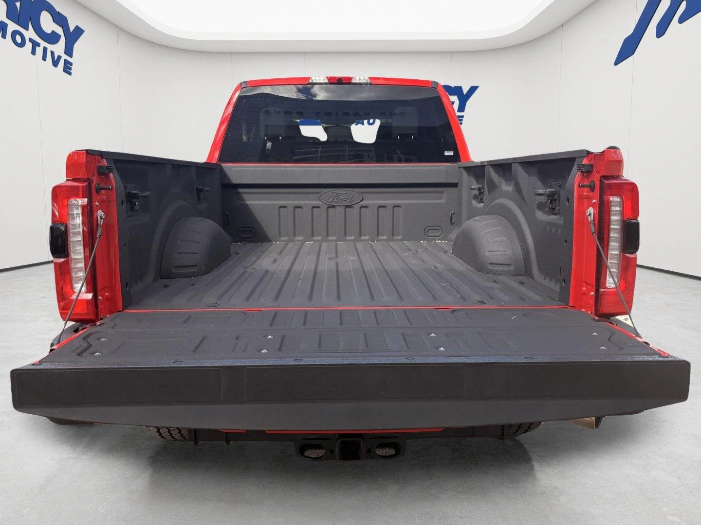 Used 2024 Race Red Ford XLT image 4