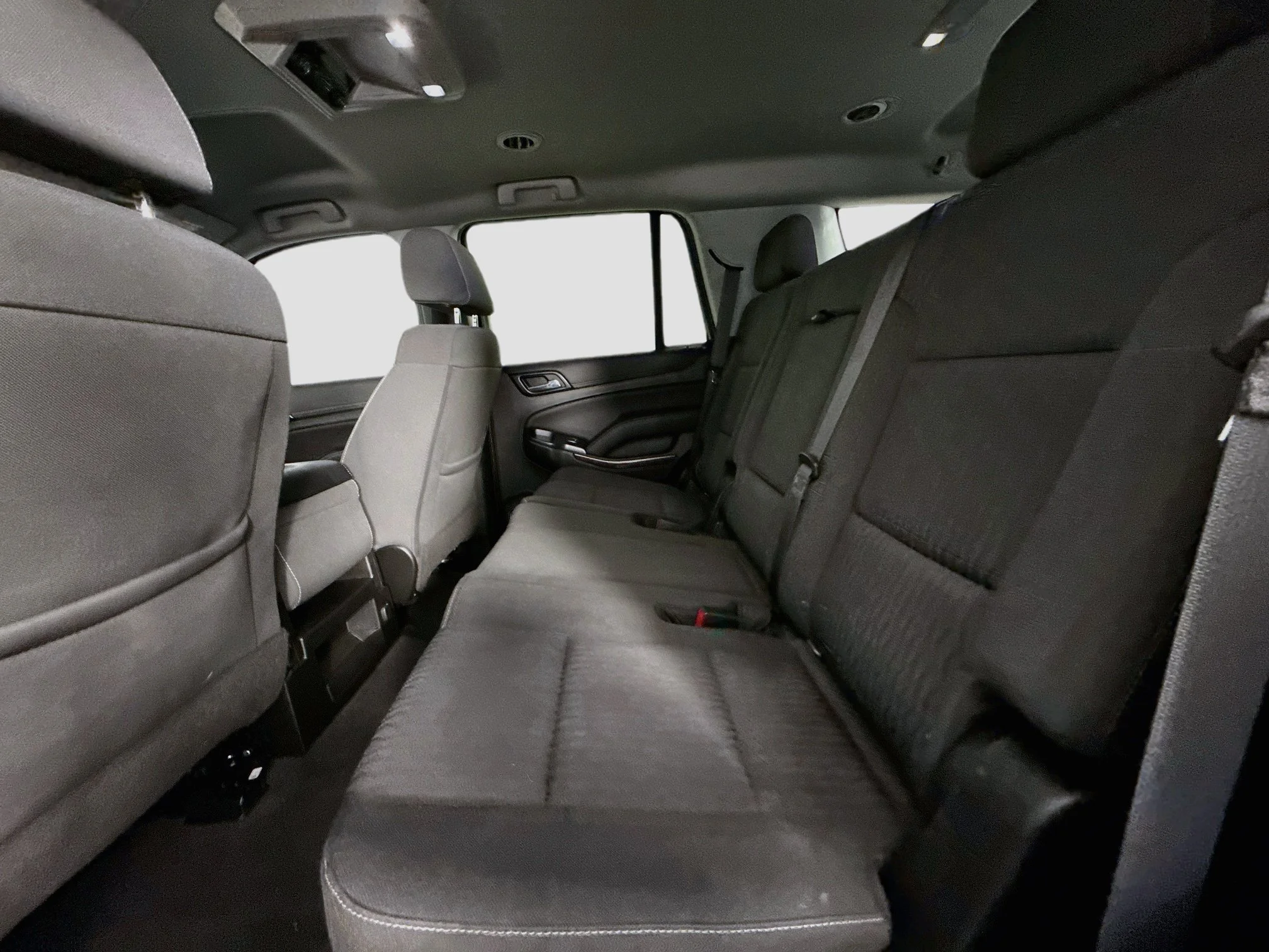 Used 2019 SUMMIT WHITE GMC SLE image 25