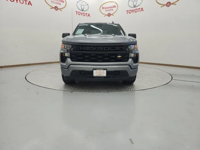 Used 2024 Gray Chevrolet Custom image 4