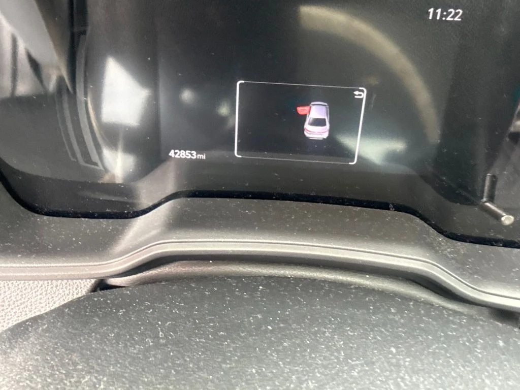 Used 2026  Toyota LE image 12