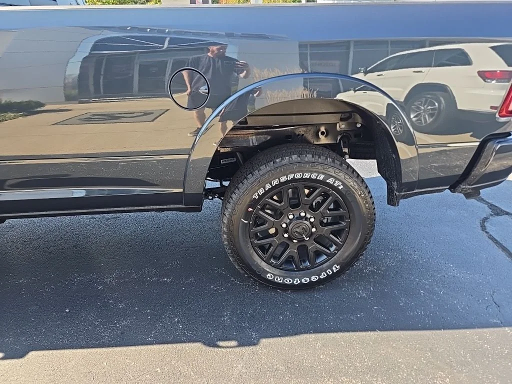 2026 RAM 2500 Limited - Photo 13