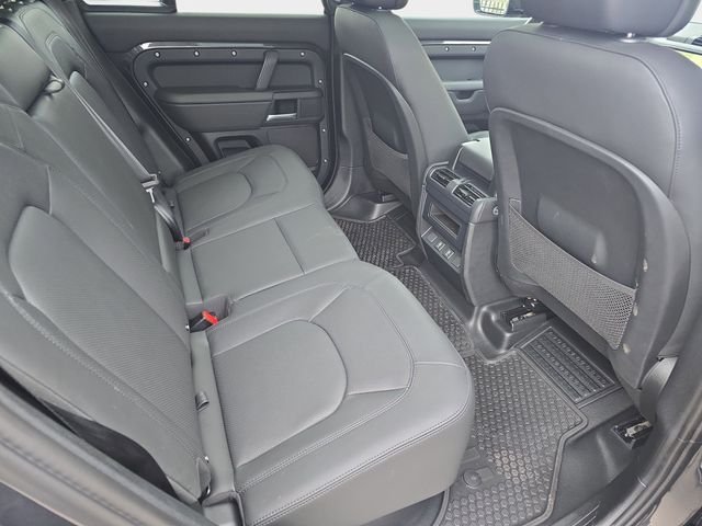 2026 Land Rover Defender S - Photo 11