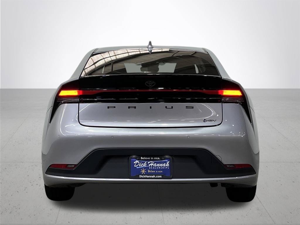 Used 2025 Cutting Edge Toyota LE image 11