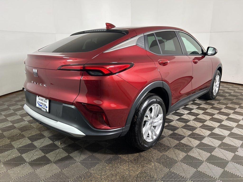 Used 2025 Cinnabar Metallic Buick Preferred image 6