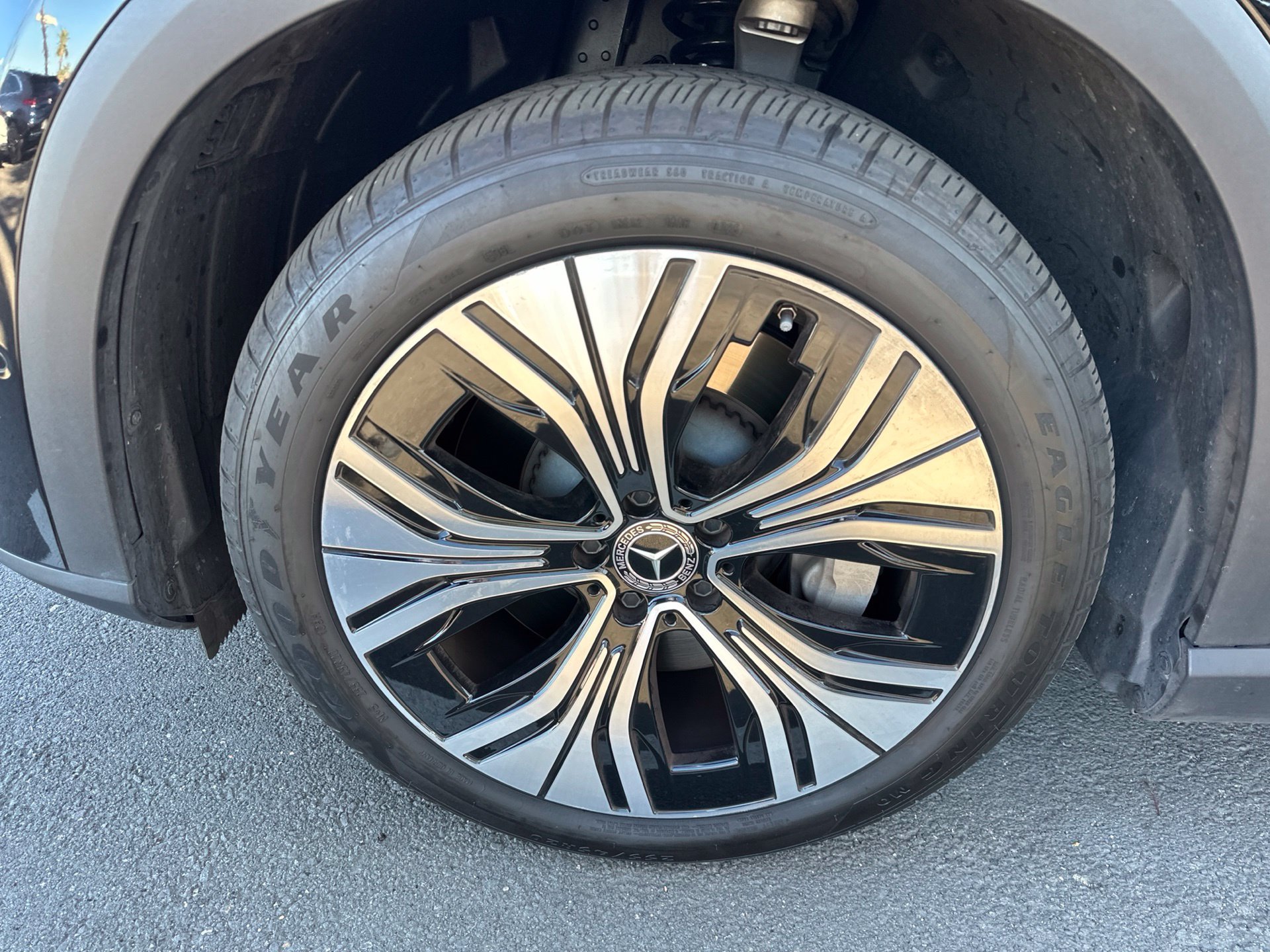 Certified Used 2023 Black Mercedes-Benz 350 SUV image 3