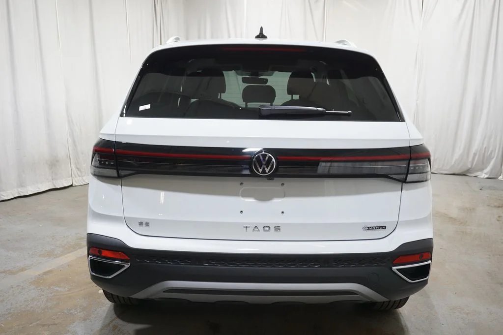 New 2026 White Volkswagen 1.5T SE image 6