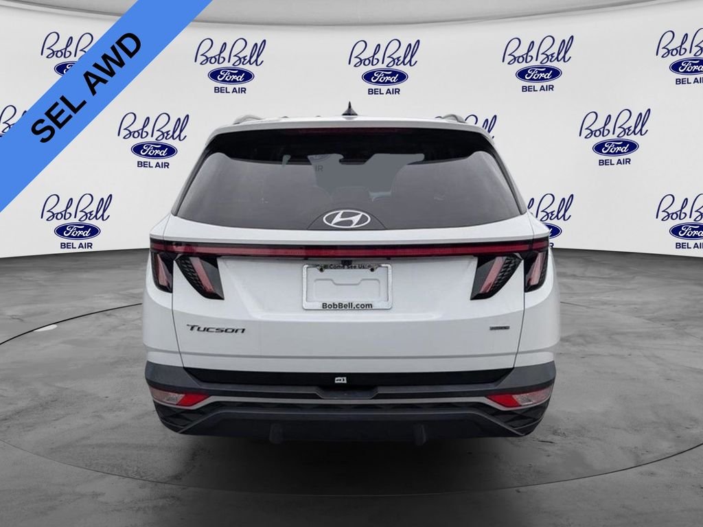 Used 2023 White Hyundai SEL image 4