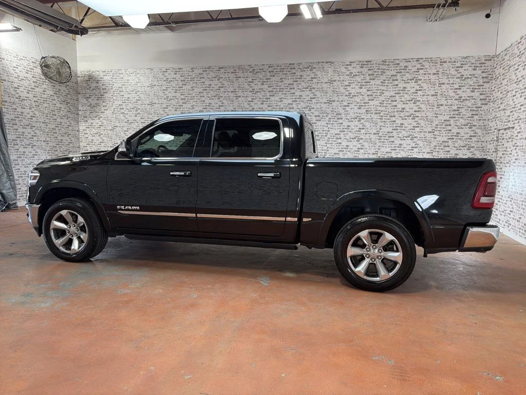 Used 2019 Diamond Black Crystal Pearlcoat Ram Limited image 4