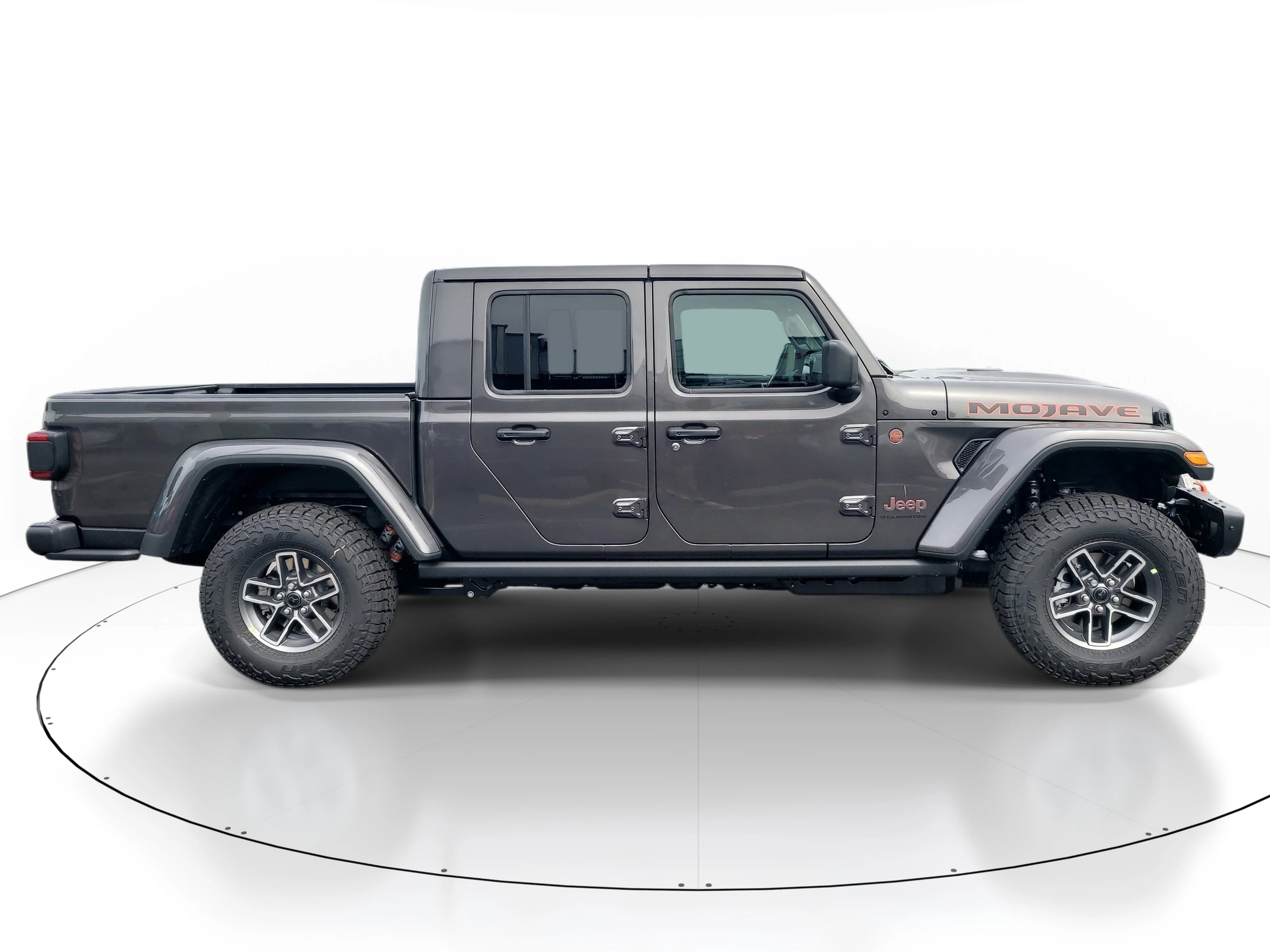 New 2026 Granite Crystal Metallic Clearcoat Jeep Mojave X image 5