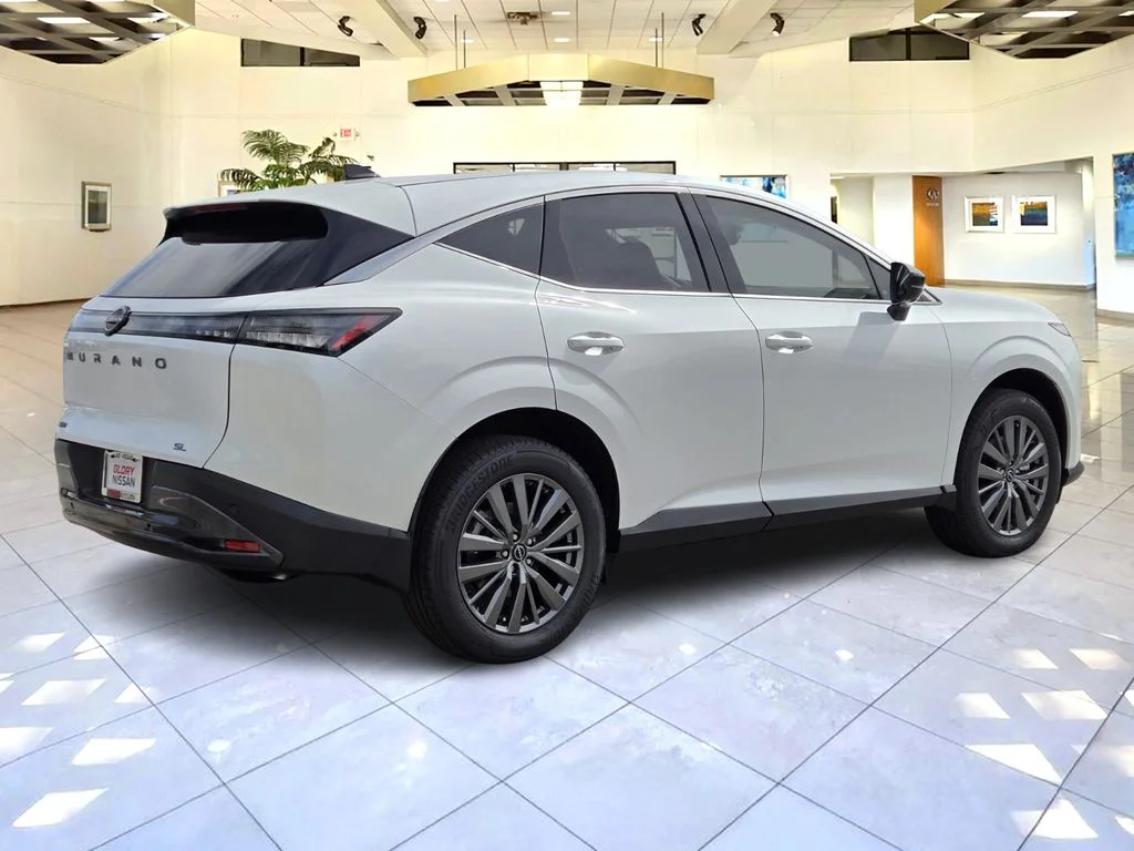 New 2026 Everest White Pearl TriCoat Nissan SL image 3