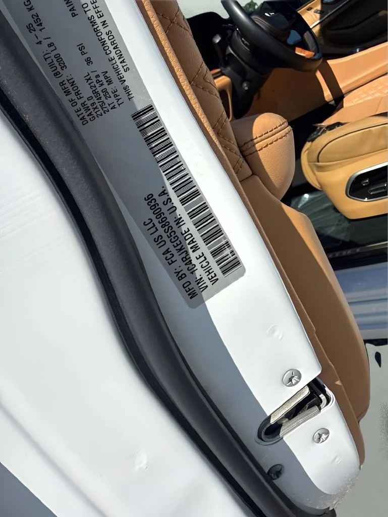 Used 2025 White Jeep Summit image 31