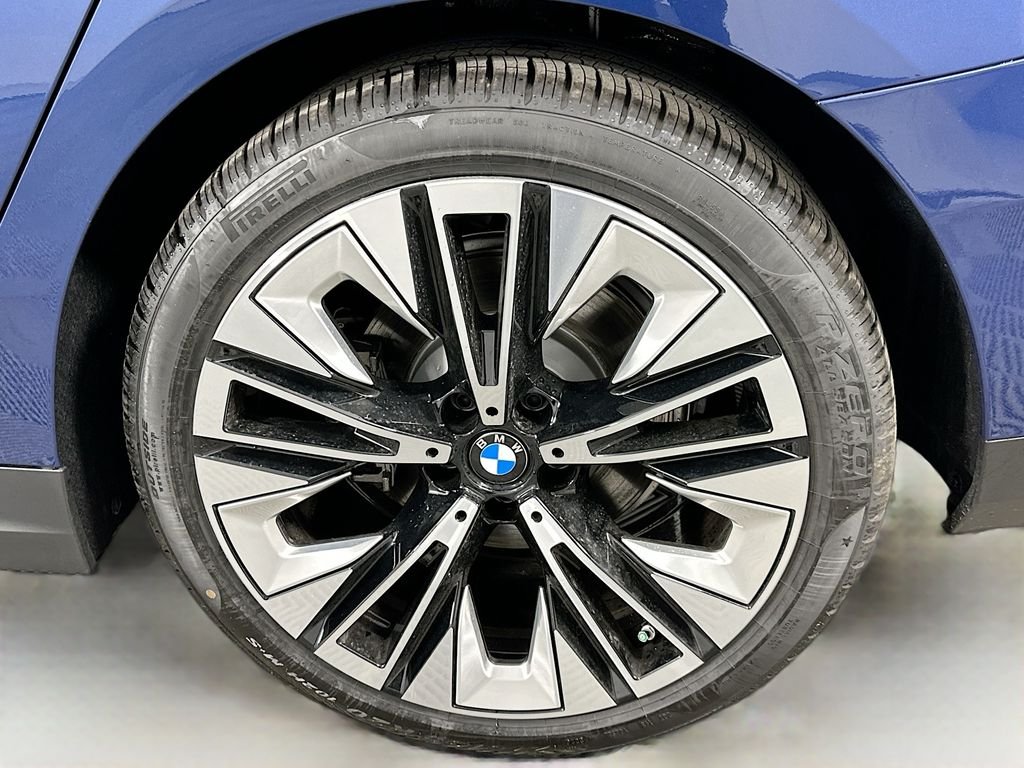 Used 2026 Phytonic Blue Metallic BMW 530i image 23