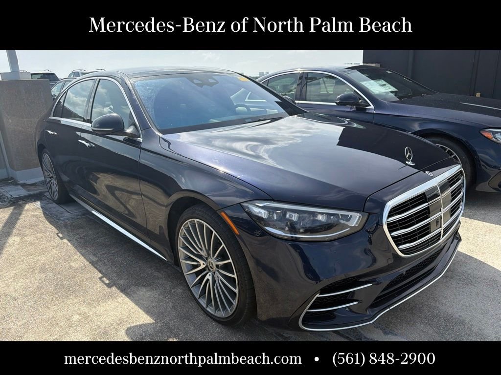 Certified Used 2022  Mercedes-Benz S 580 image 2