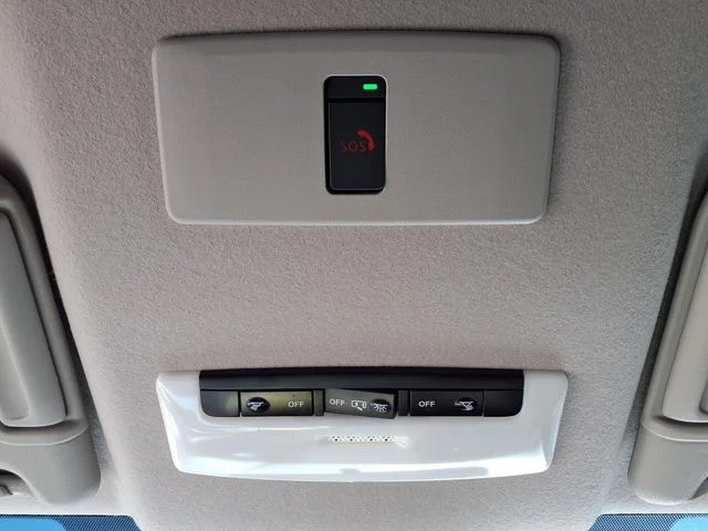 Certified Used 2025 Gray Nissan 1.6 SR image 13