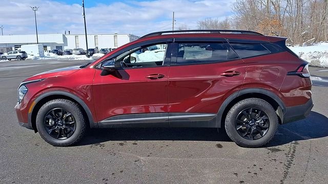 Used 2023 Red Kia X-Pro Prestige image 5