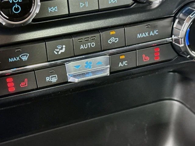 New 2026 Oxford White Ford XLT image 52